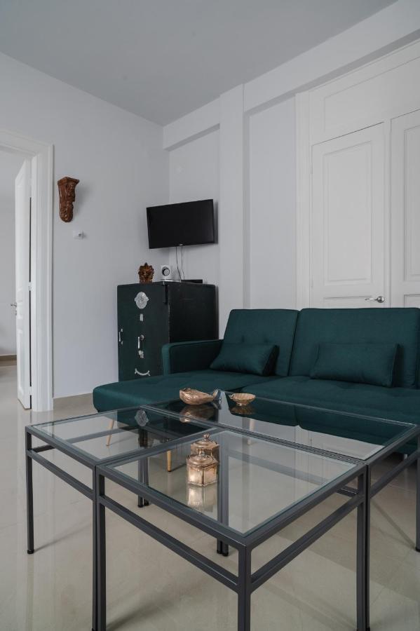 Polytimon, An Athenian Neoclassical Apartment Екстер'єр фото