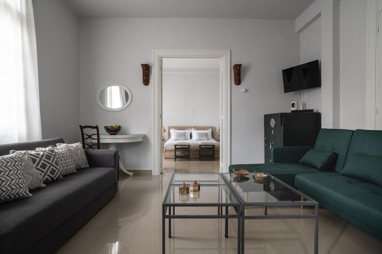 Polytimon, An Athenian Neoclassical Apartment Екстер'єр фото